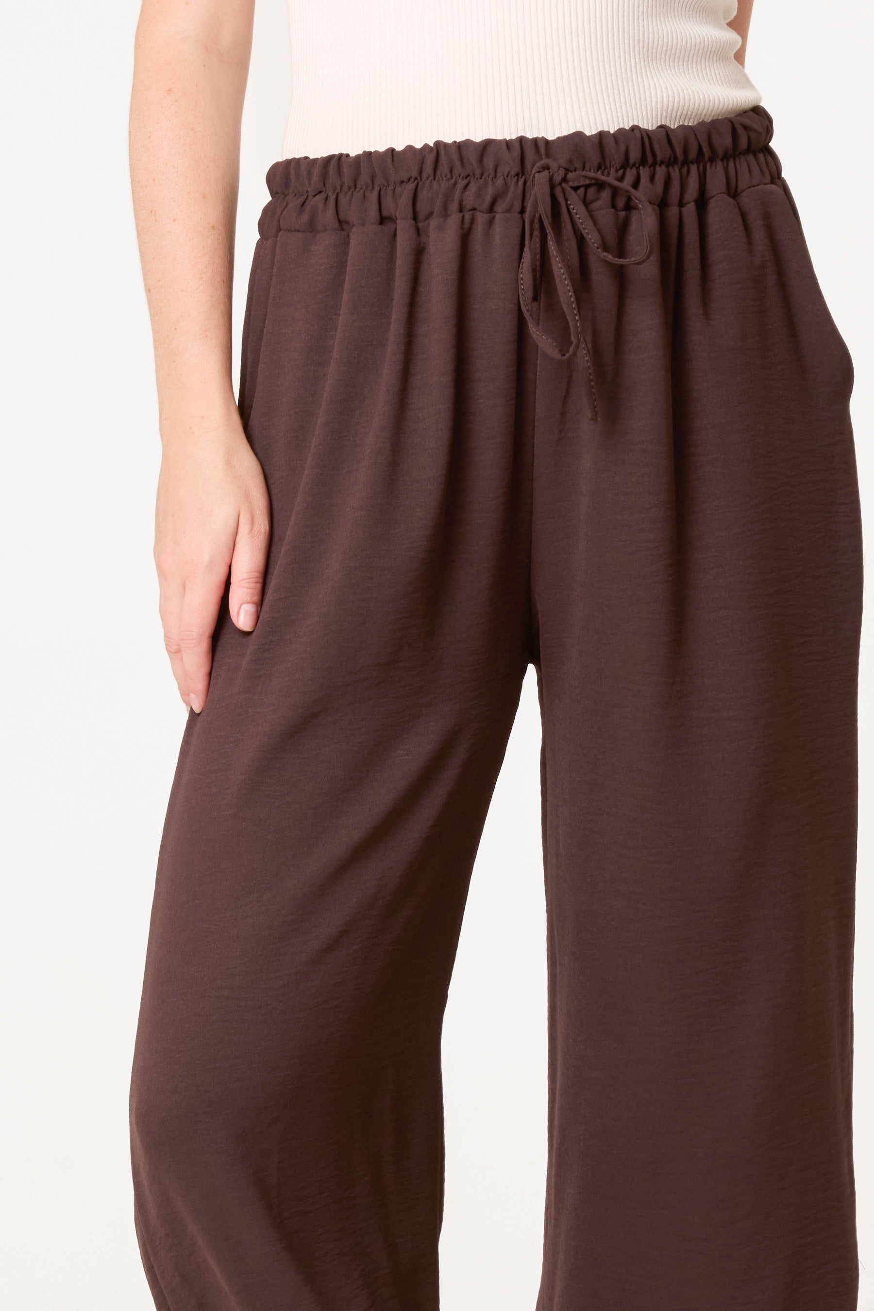 Essential Capri Wide Leg Trousers