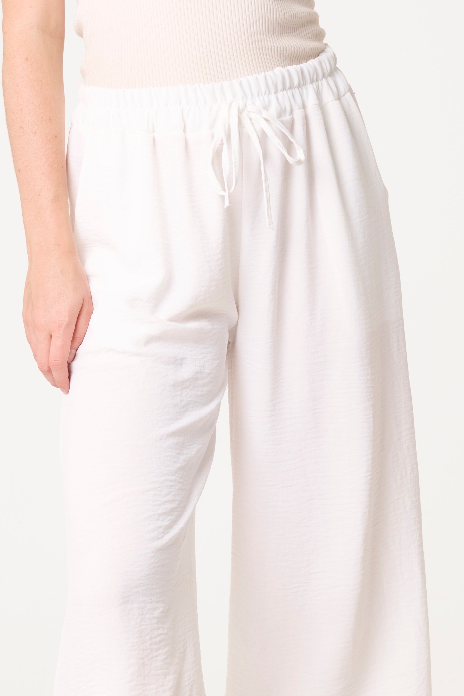 Essential Capri Wide Leg Trousers
