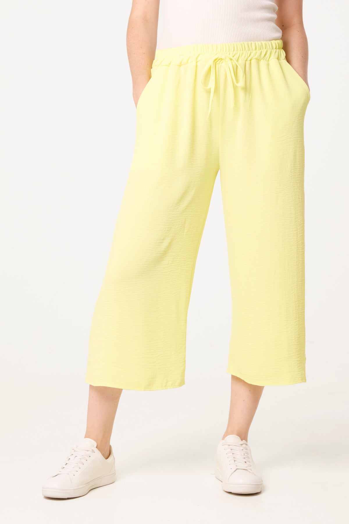 Essential Capri Wide Leg Trousers