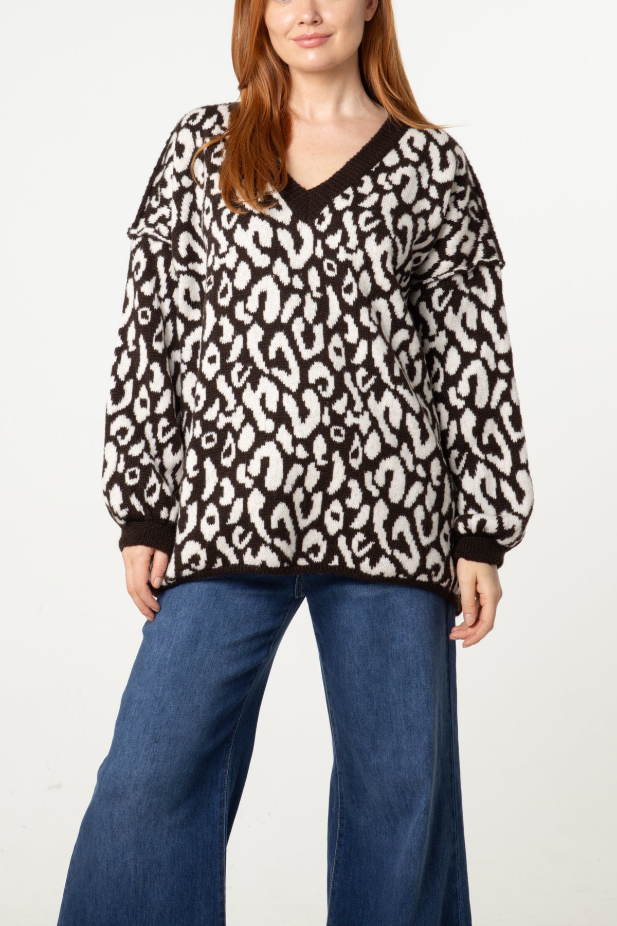 Oversized V-Neck Leopard Knit Jumper