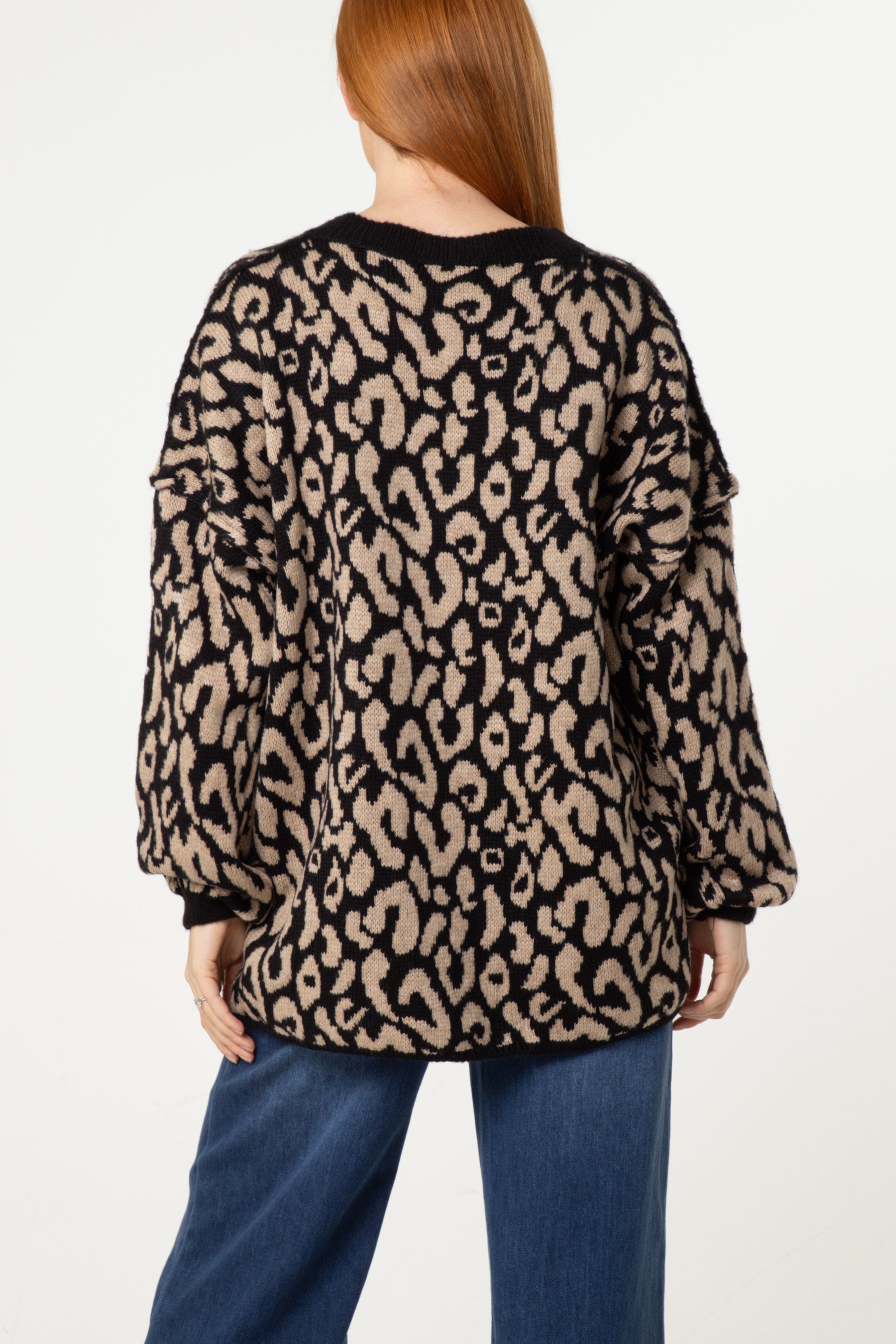 Oversized V-Neck Leopard Knit Jumper