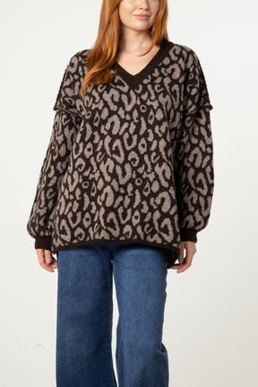 Oversized V-Neck Leopard Knit Jumper