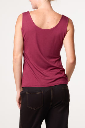 Double Layer Scoop Neck Plain Vest