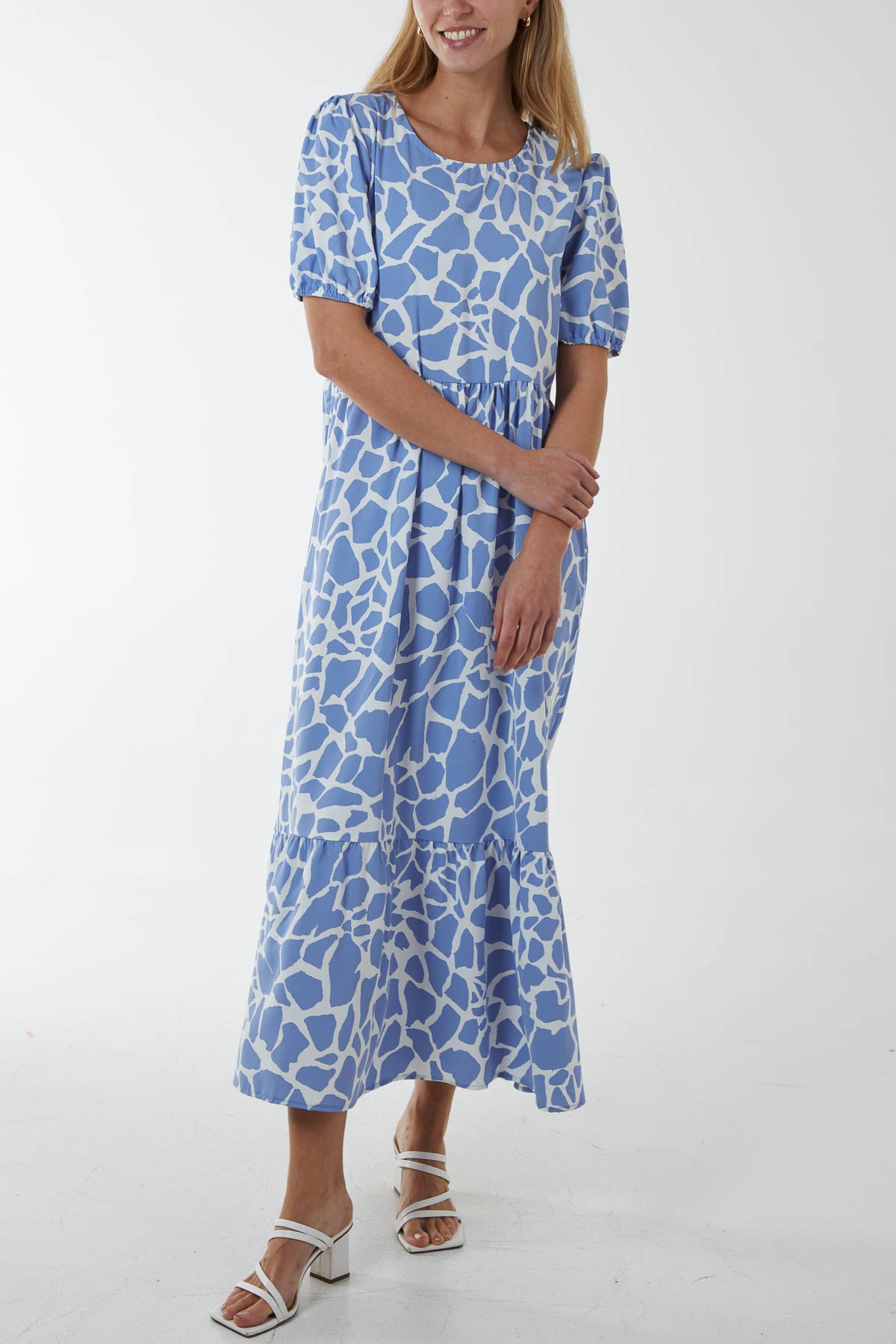 Short Sleeve Giraffe Print Tiered Midi Dress