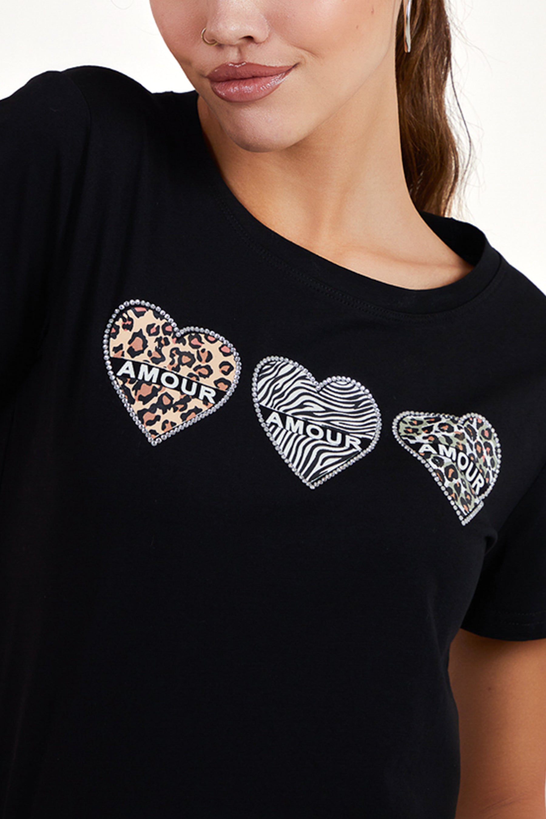 Amour Heart T-Shirt