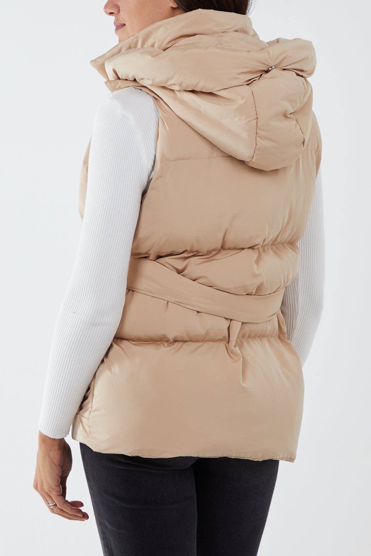 Puffer Hooded Gilet With Front Pockets