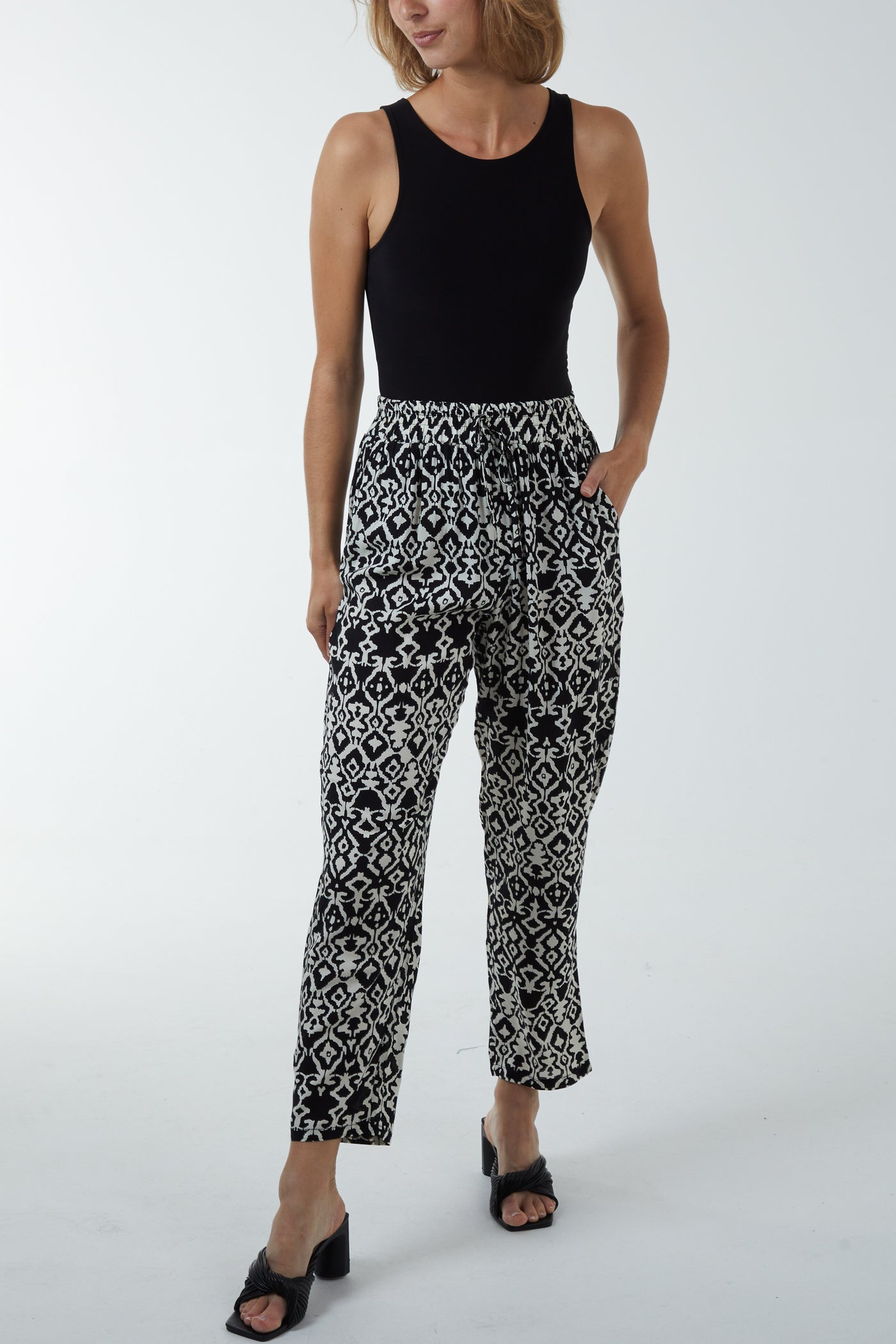 Damask Capri Trousers