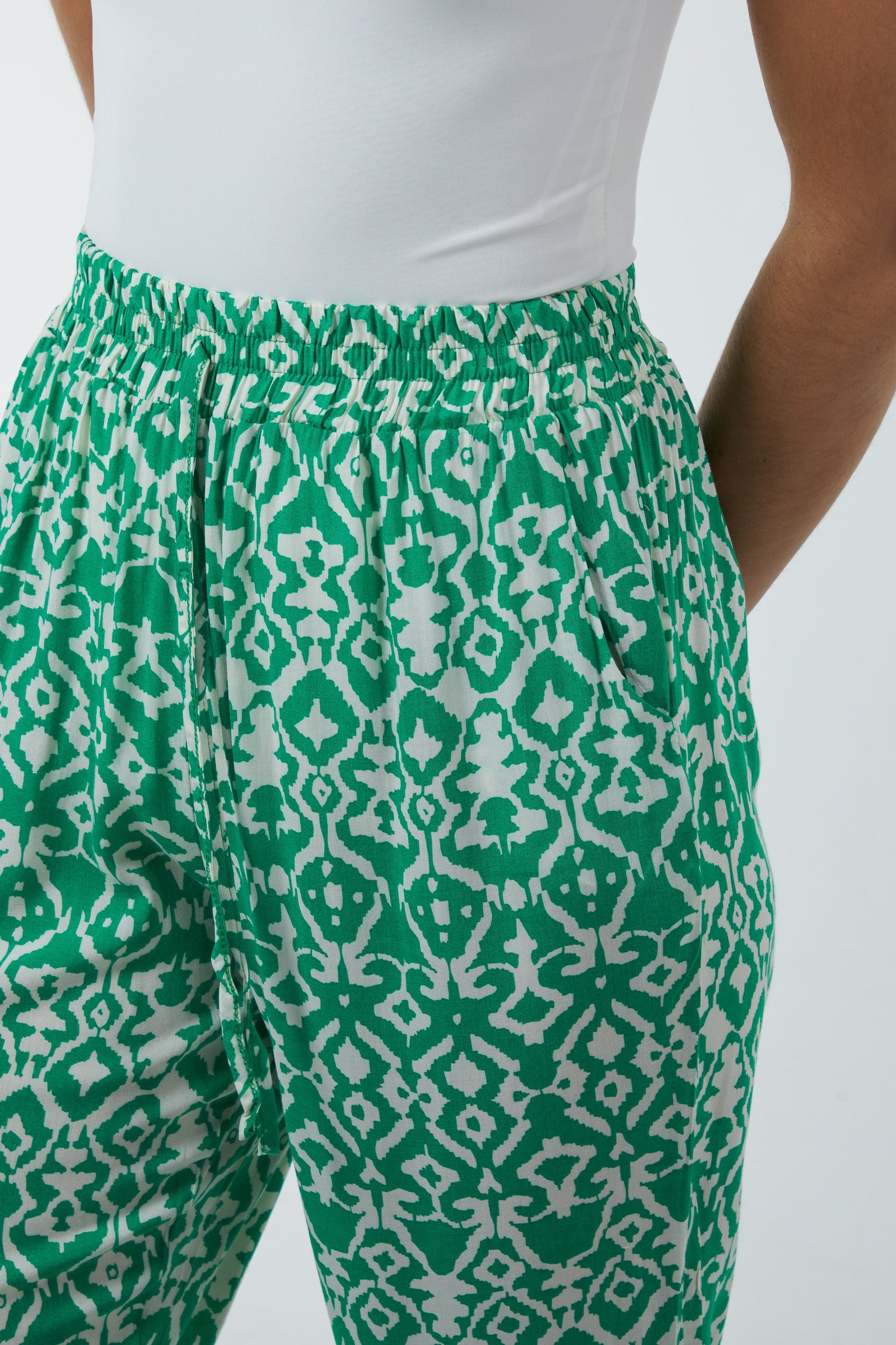 Damask Capri Trousers