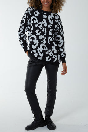 Abstract Animal Straight Neck Jumper