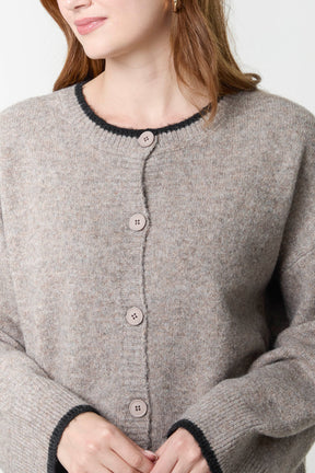 Two-Tone Contrast Edge Cardigan