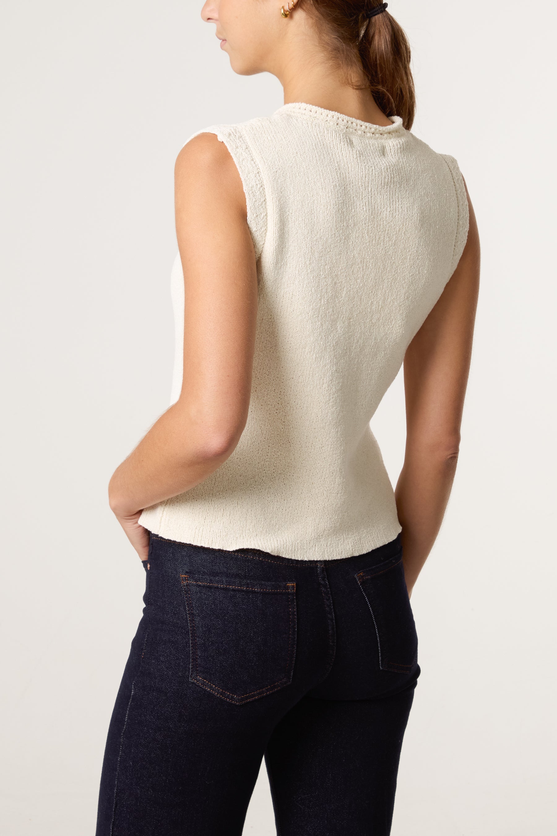 Flower Gold Button Knit Vest