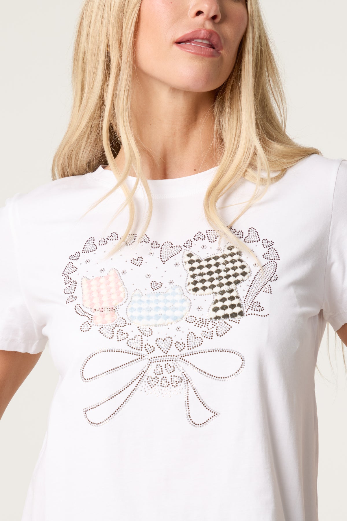 Embellished Cat Applique Graphic T-Shirt