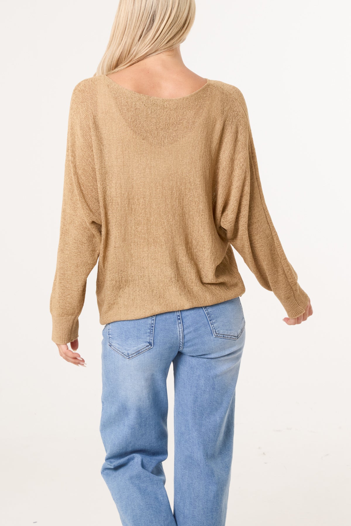 Round Neck Tape Yarn Light Knit Jumper