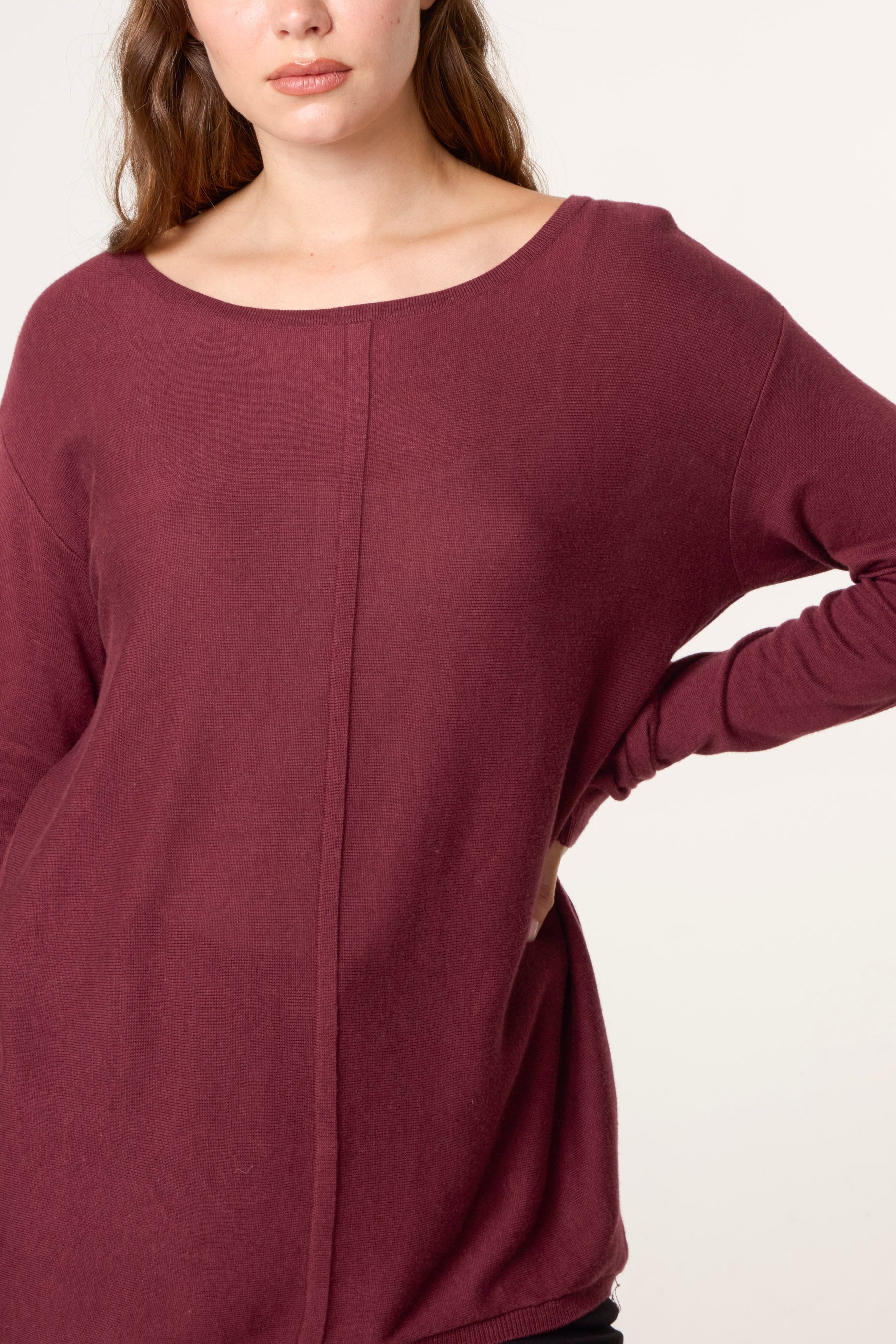Line Front Round Neck Jumper