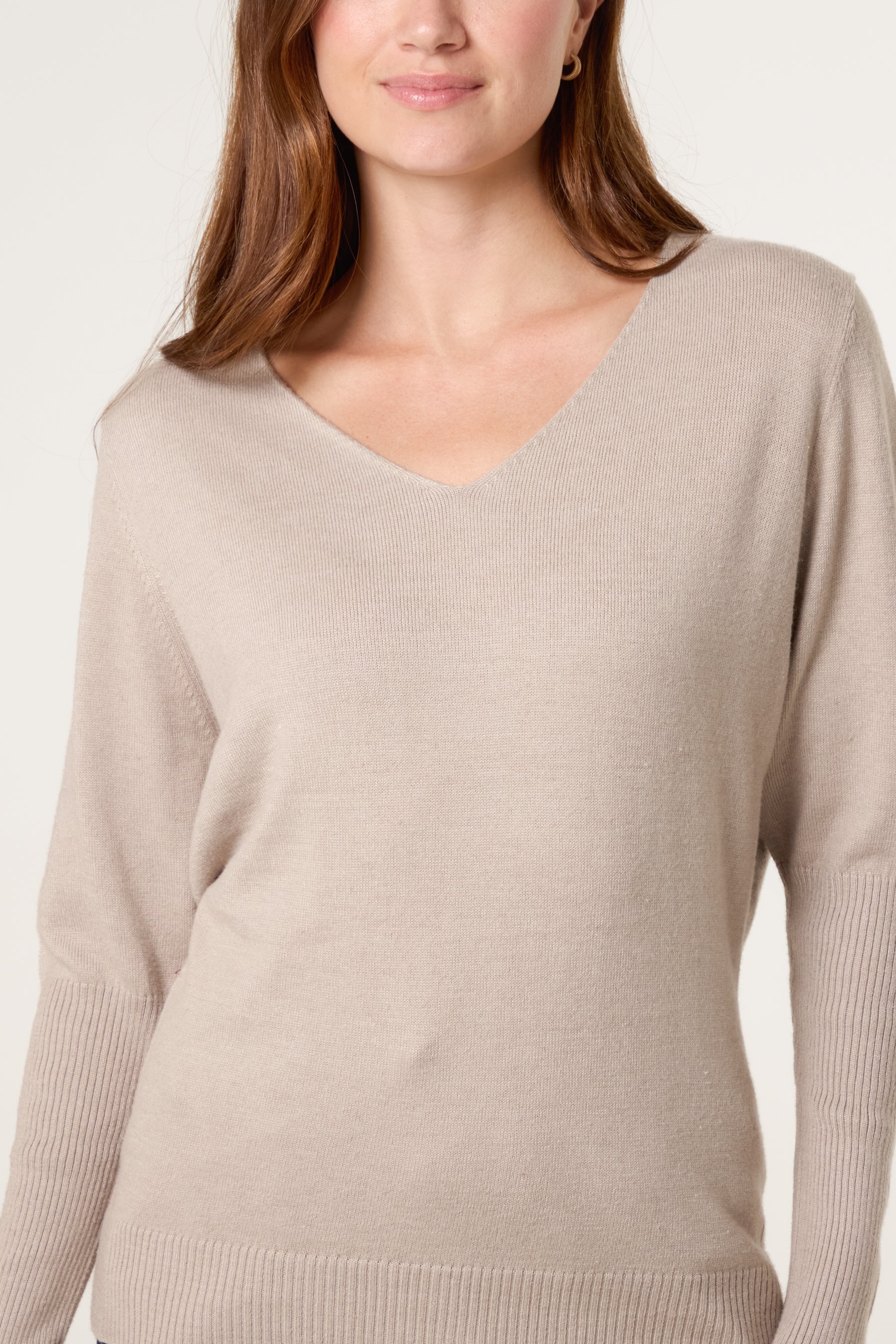Ribbed Edge V-Neck Jumper