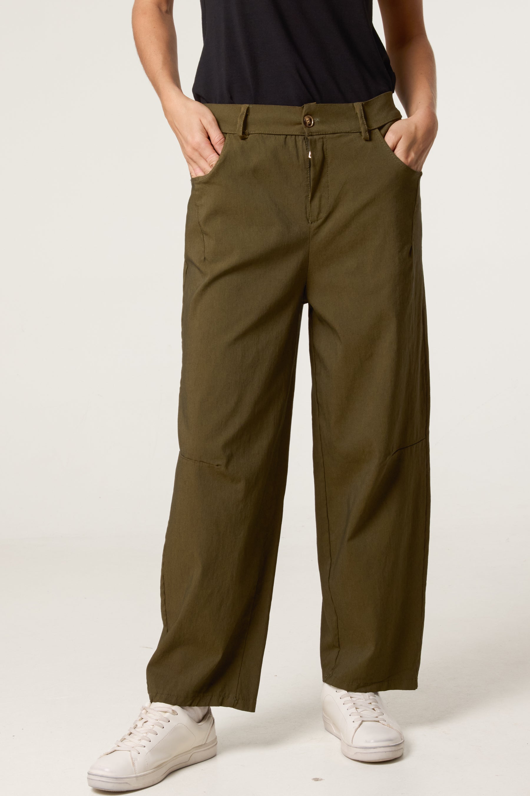 Barrel Leg Button Up Trousers