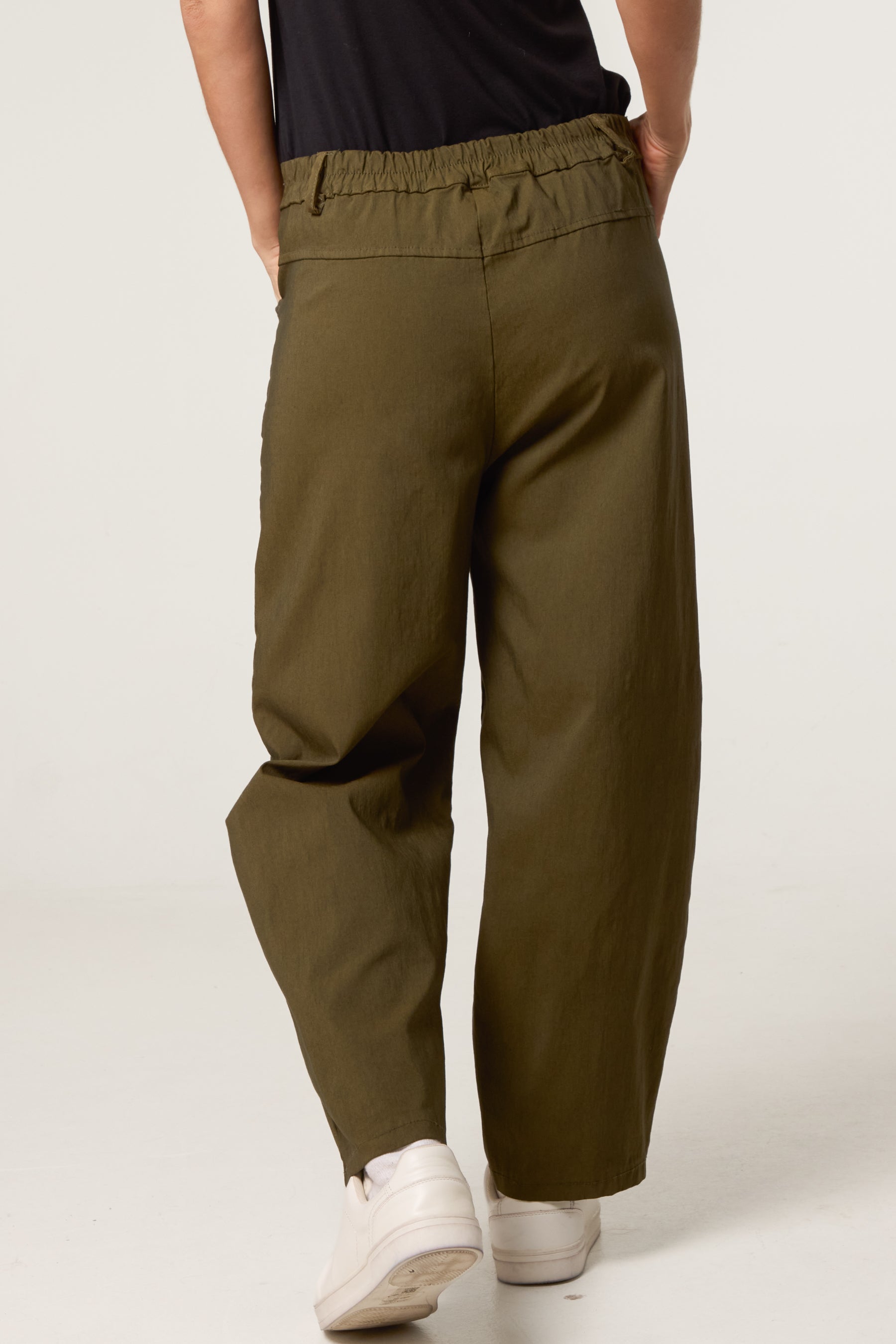 Barrel Leg Button Up Trousers