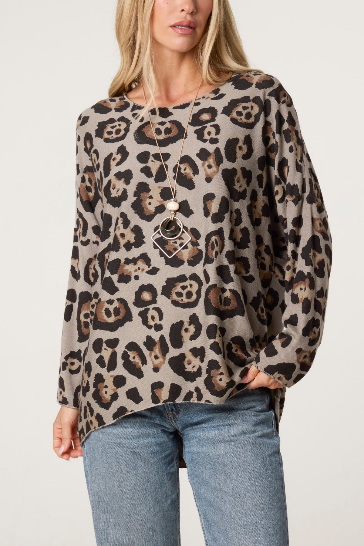 Leopard Round Neck Necklace Top