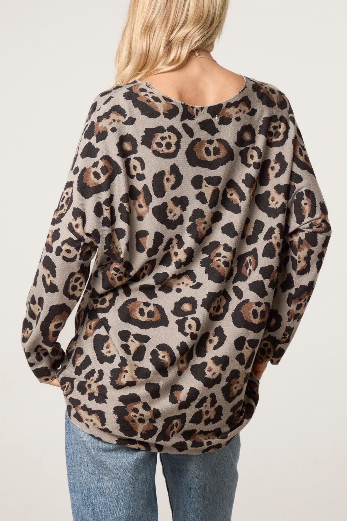 Leopard Round Neck Necklace Top