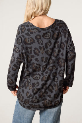 Leopard Round Neck Necklace Top