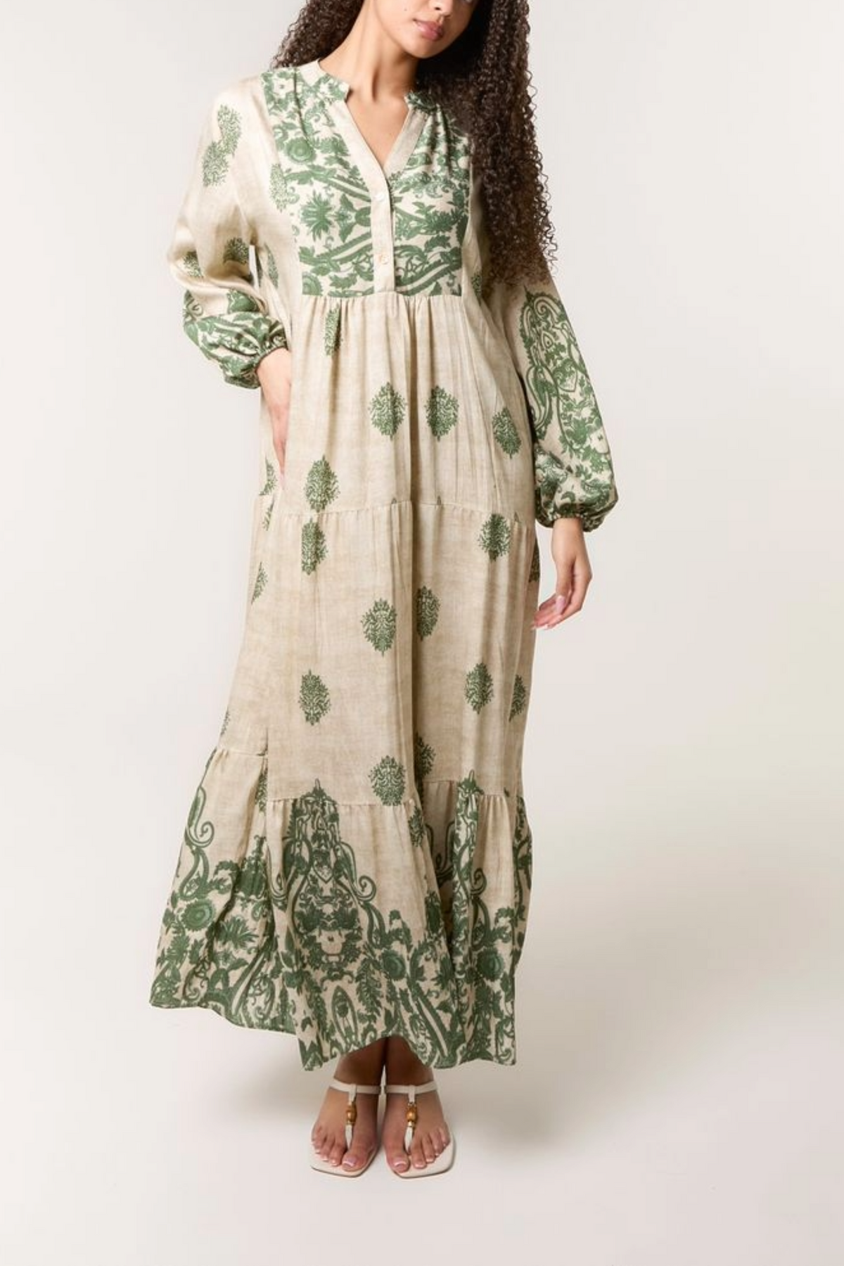 Vintage-Inspired Granddad Collar Maxi Dress