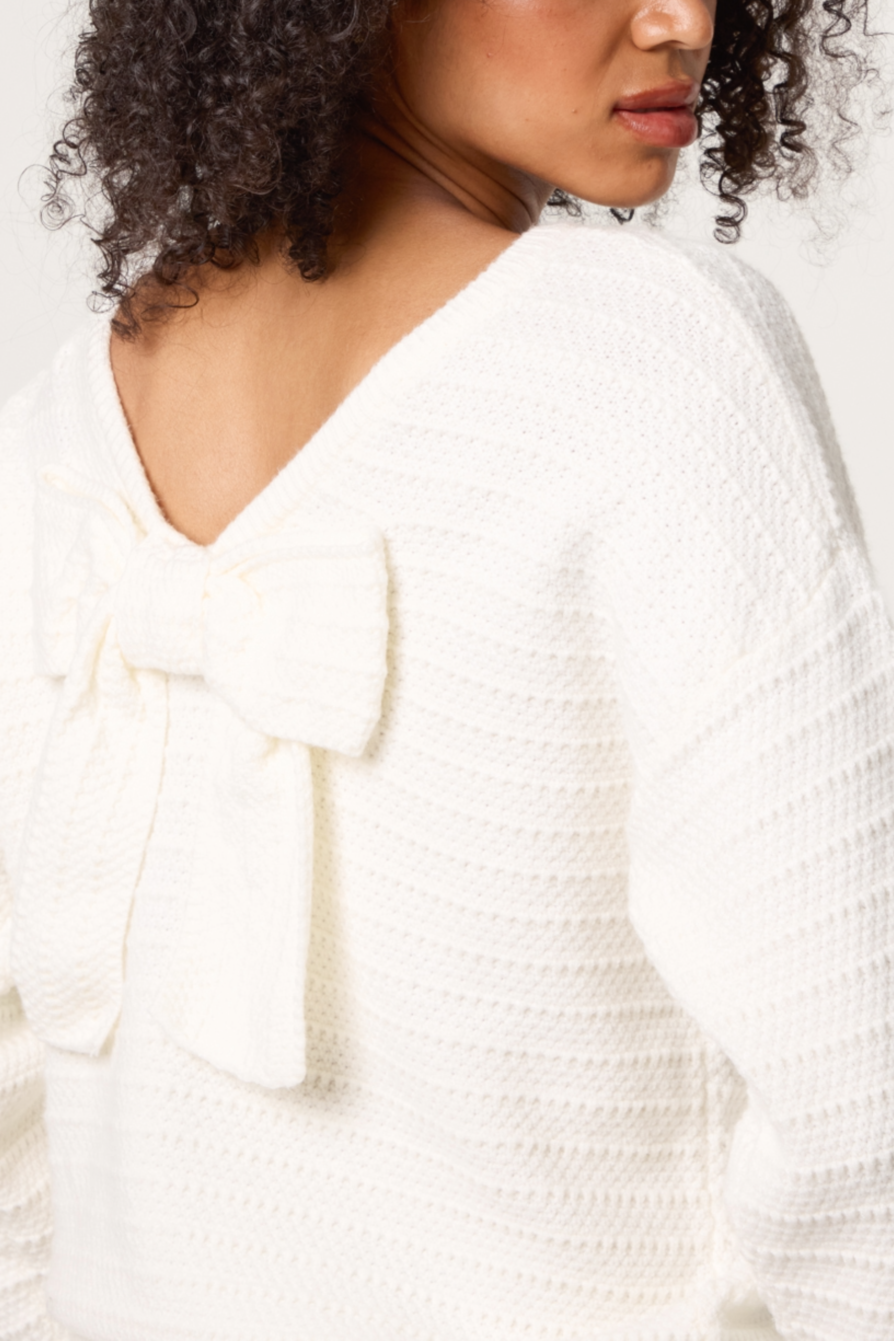 Textured Knit Bow Back Jumper