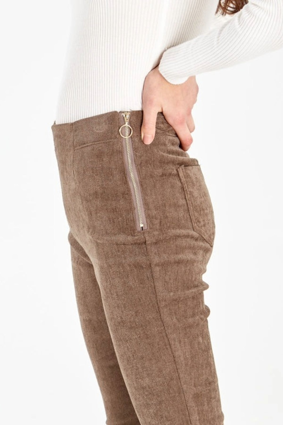 Side Zip Skinny Trouser