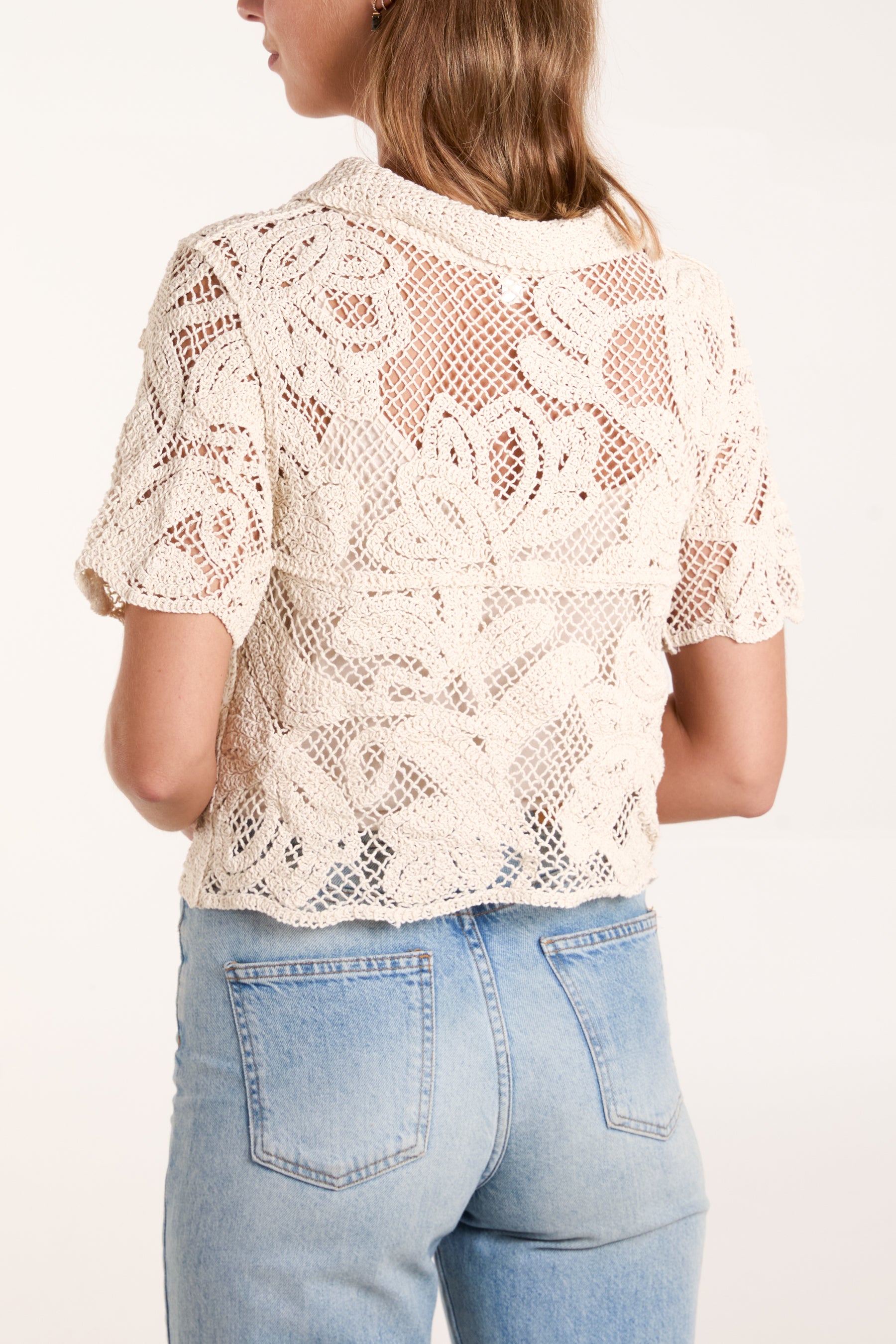 Crochet Flower Short Sleeve Shirt