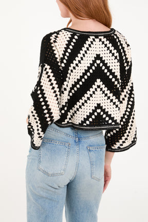 Mono Zig Zag Crochet Top