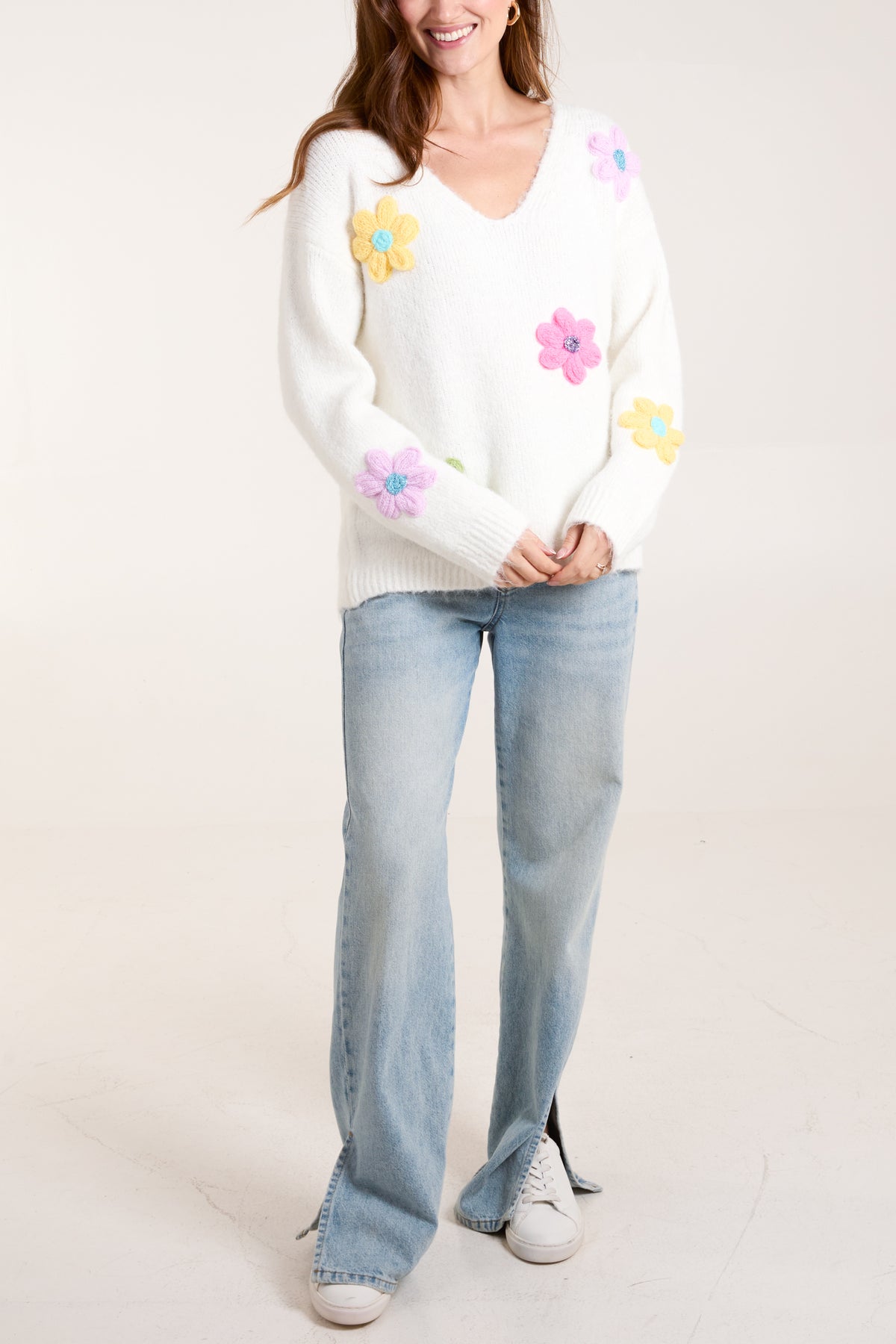 Embroidery Knit Flower V-Neck Jumper