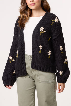 Chunky Knit Flower Embroidered Cardigan