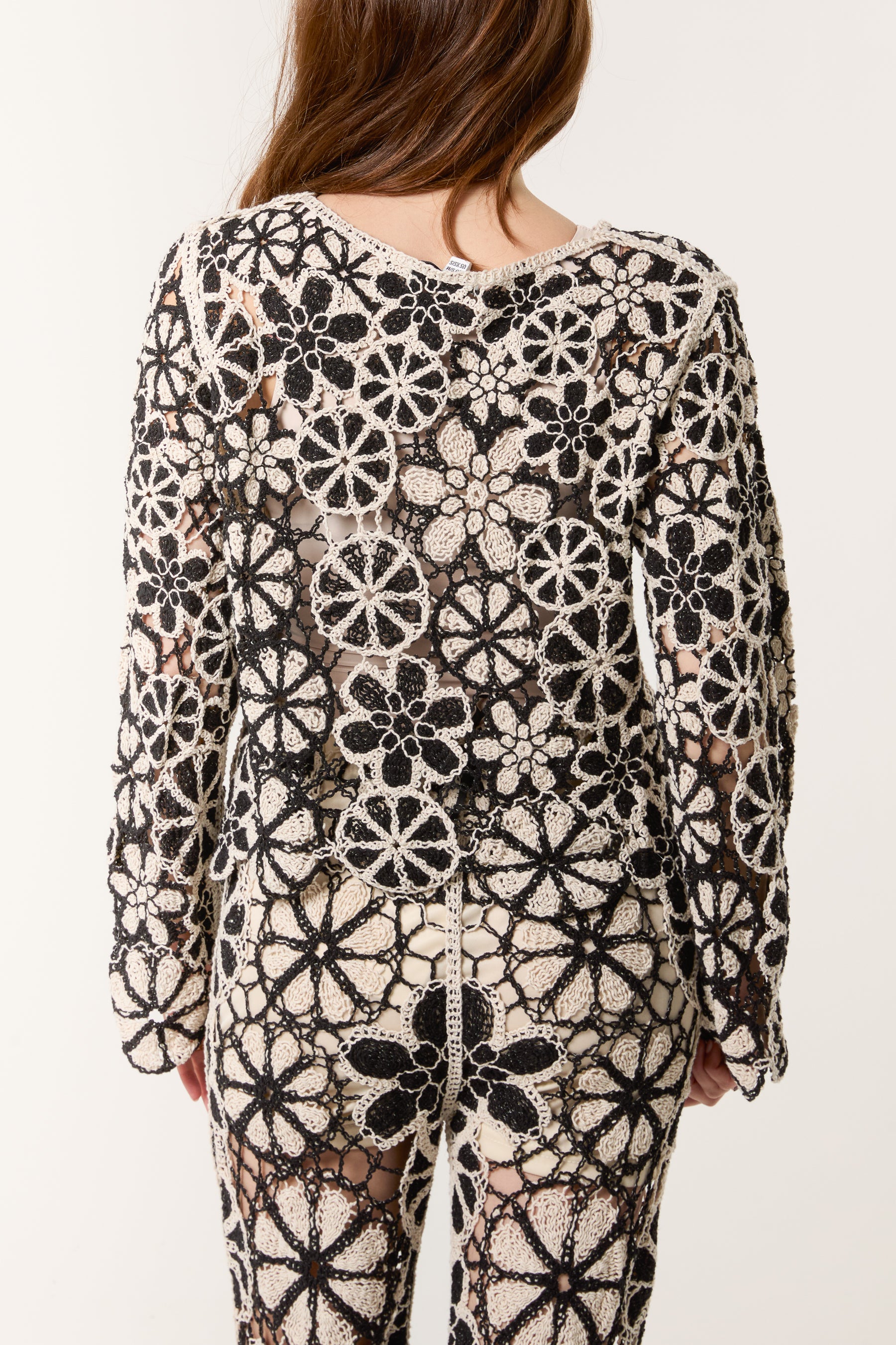 Crochet Flower Monochrome Long Sleeve Top