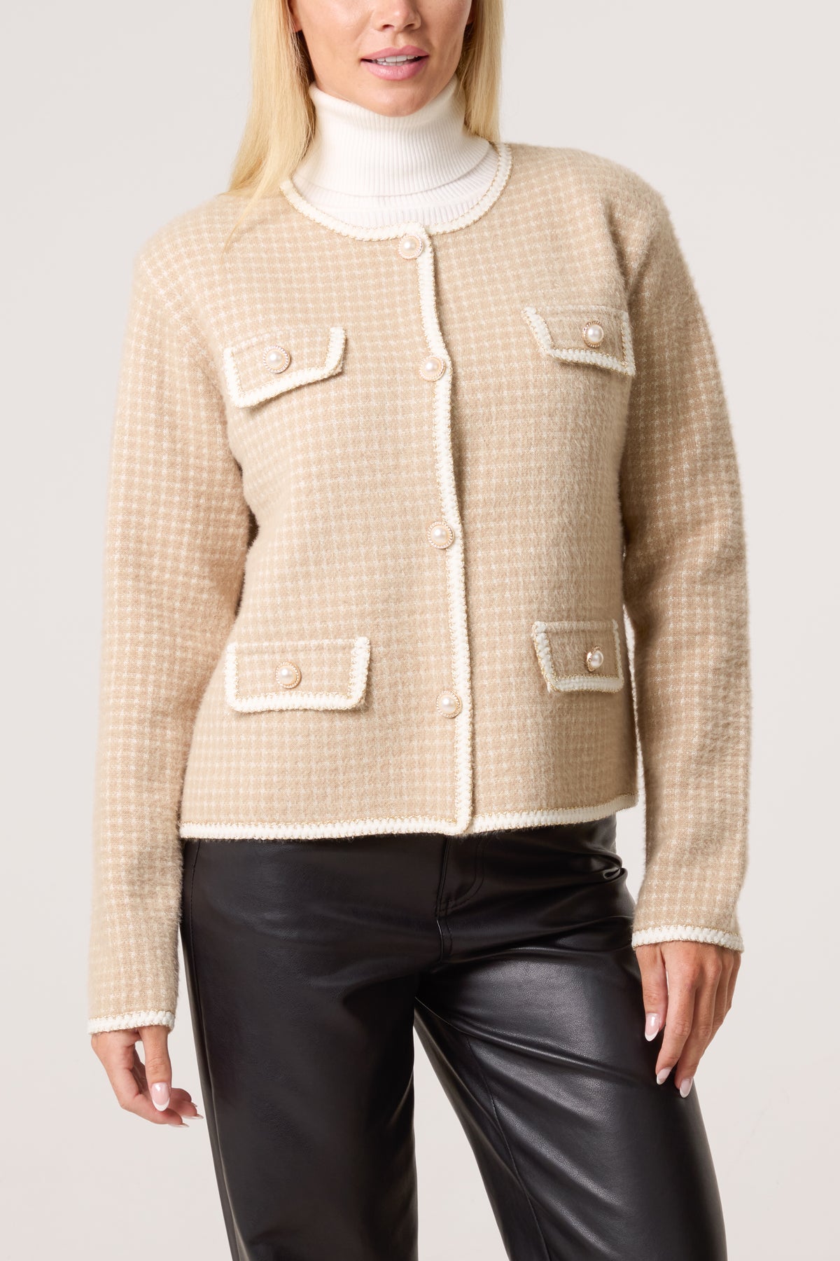 Pearl Button Check Knit Cardigan