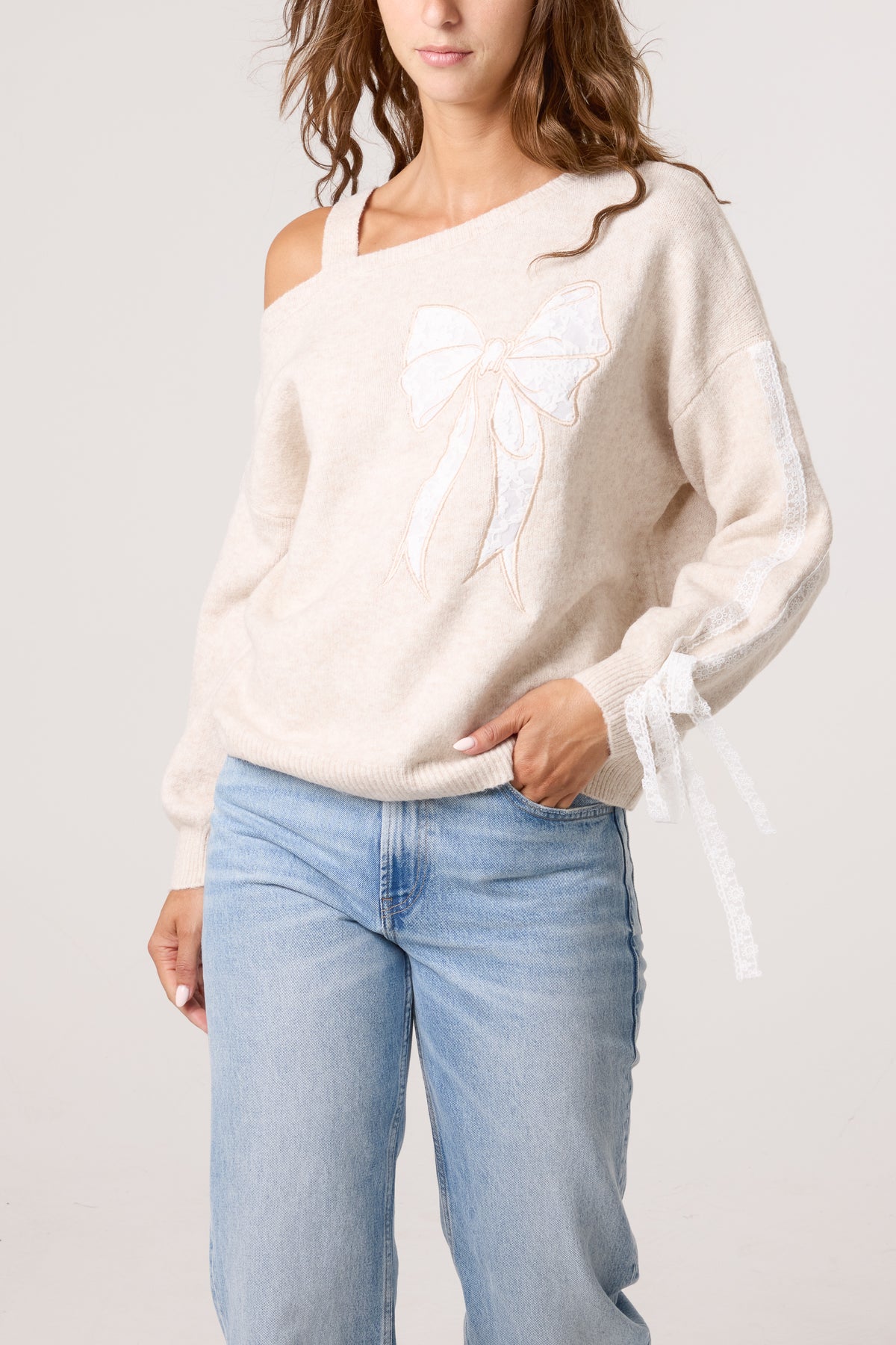 Embroidered & Lace Bow One Shoulder Jumper