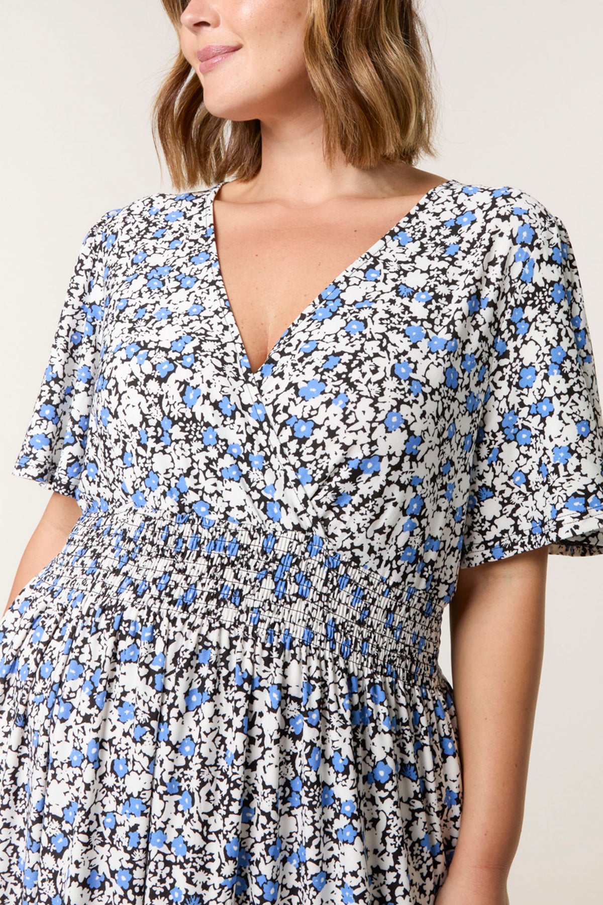 Curve Ditsy Floral Shirred Wrap Dress