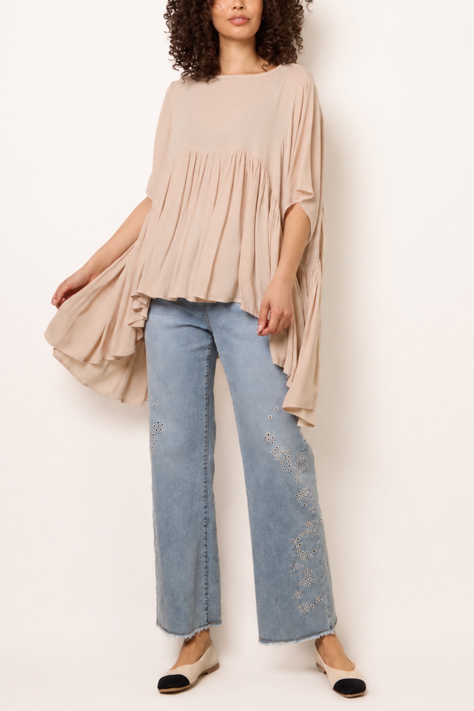 Asymmetric Oversized Top