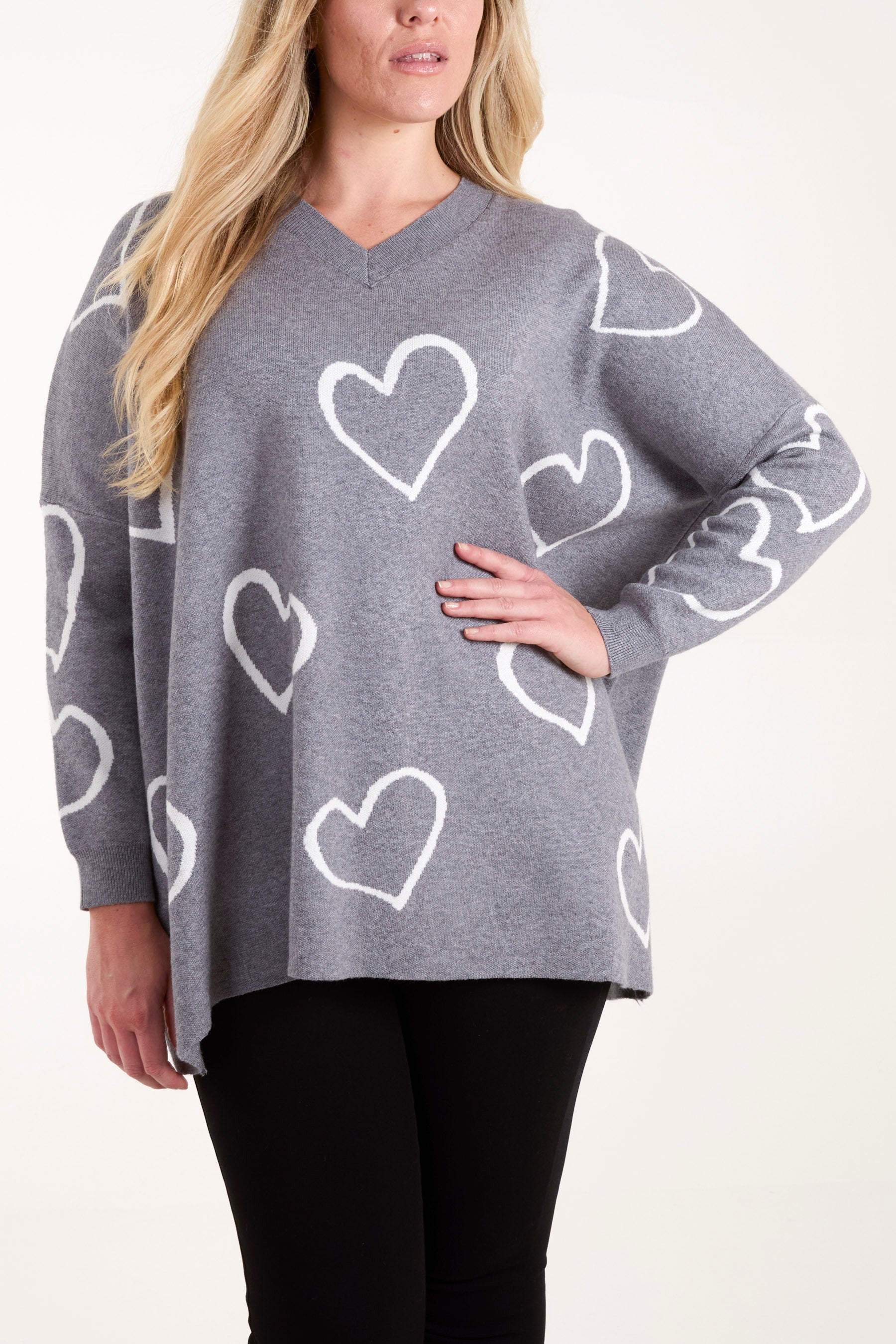 Heart Pattern V-Neck Jumper