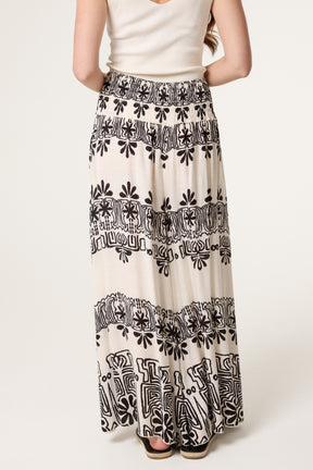 Border Print Elastic Wide Leg Trousers