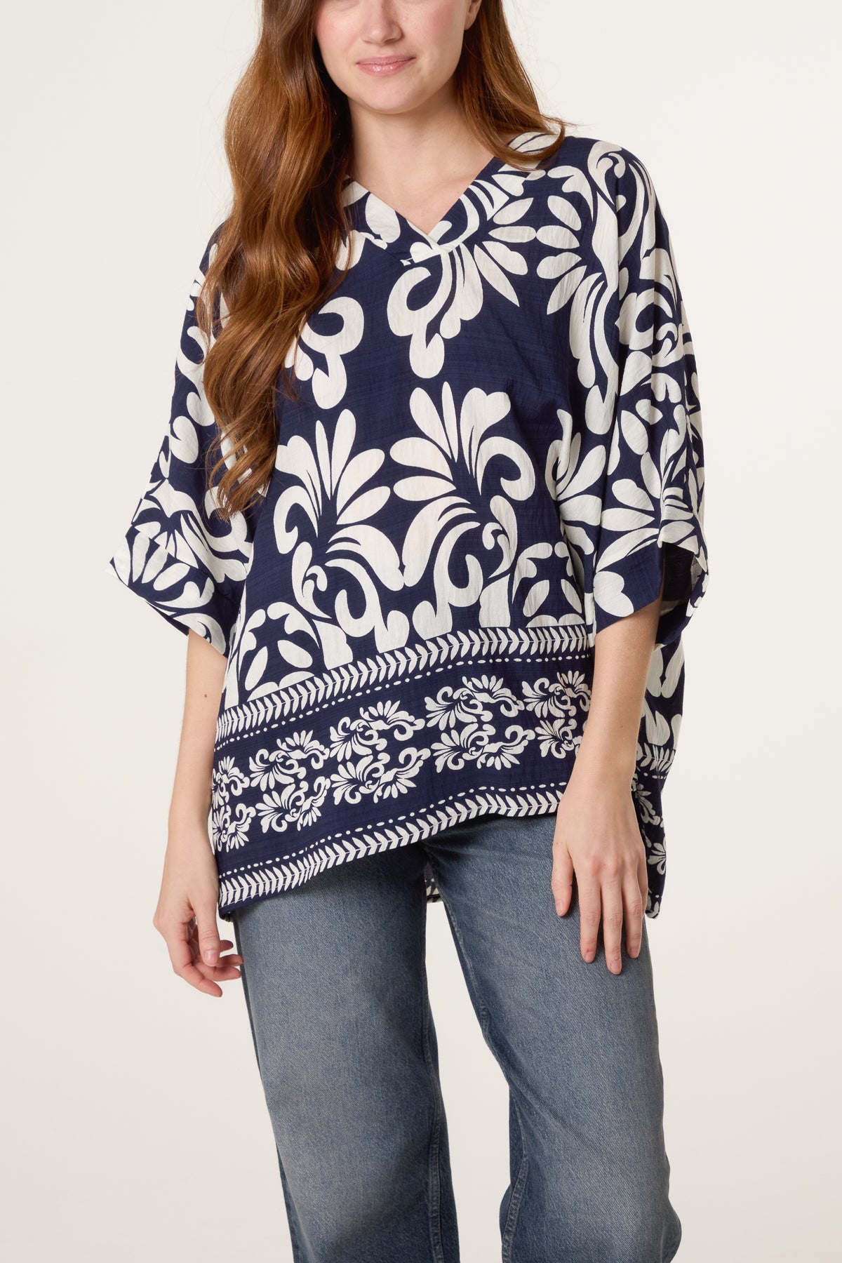 Abstract Leaf Print V-Collar Top