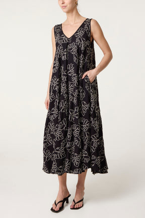 Embroidery V-Neck Relaxed Dress