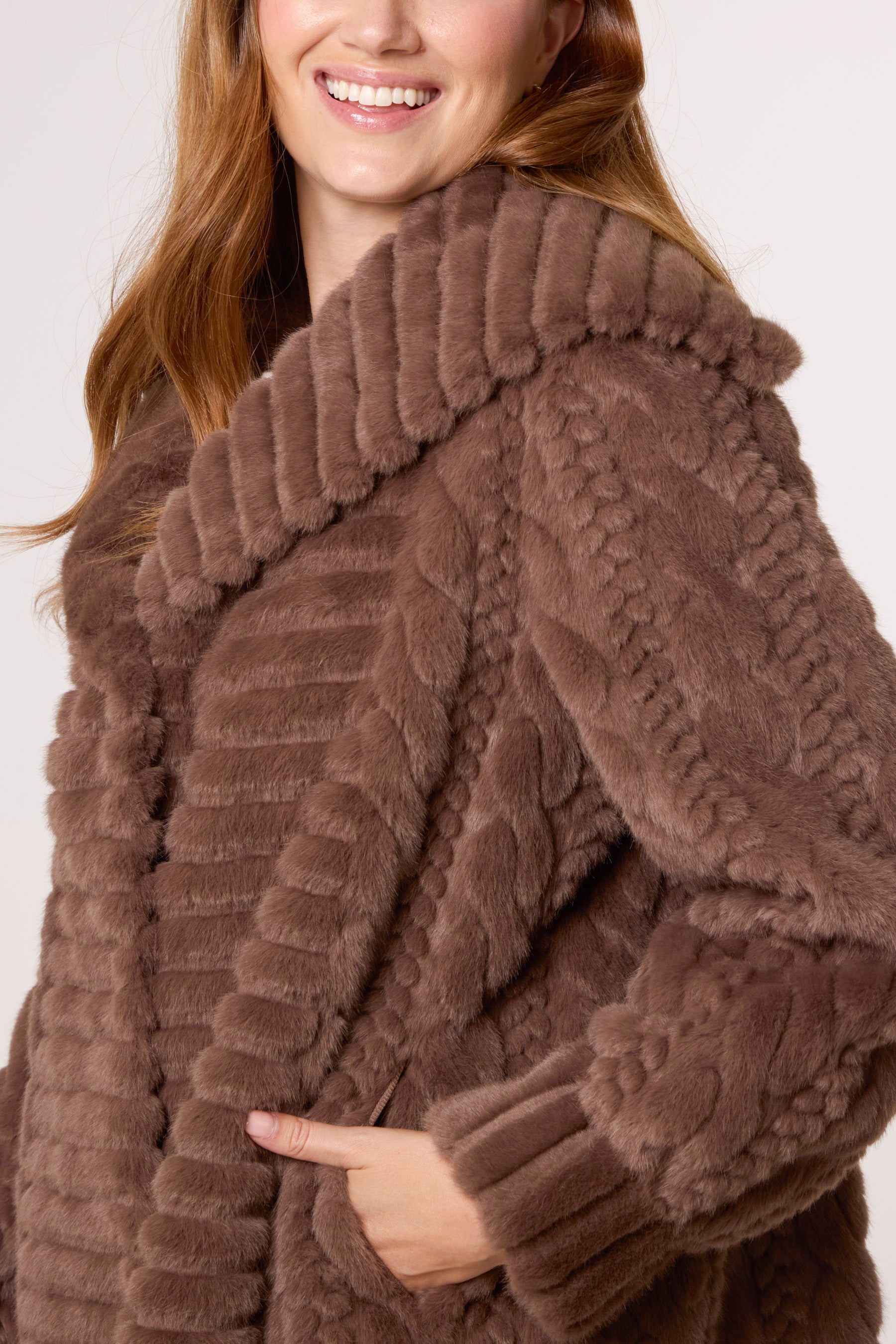 Textured Pattern Faux Fur Coat