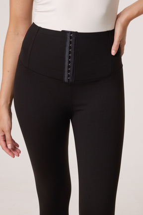 Hook & Eye Waistband Legging
