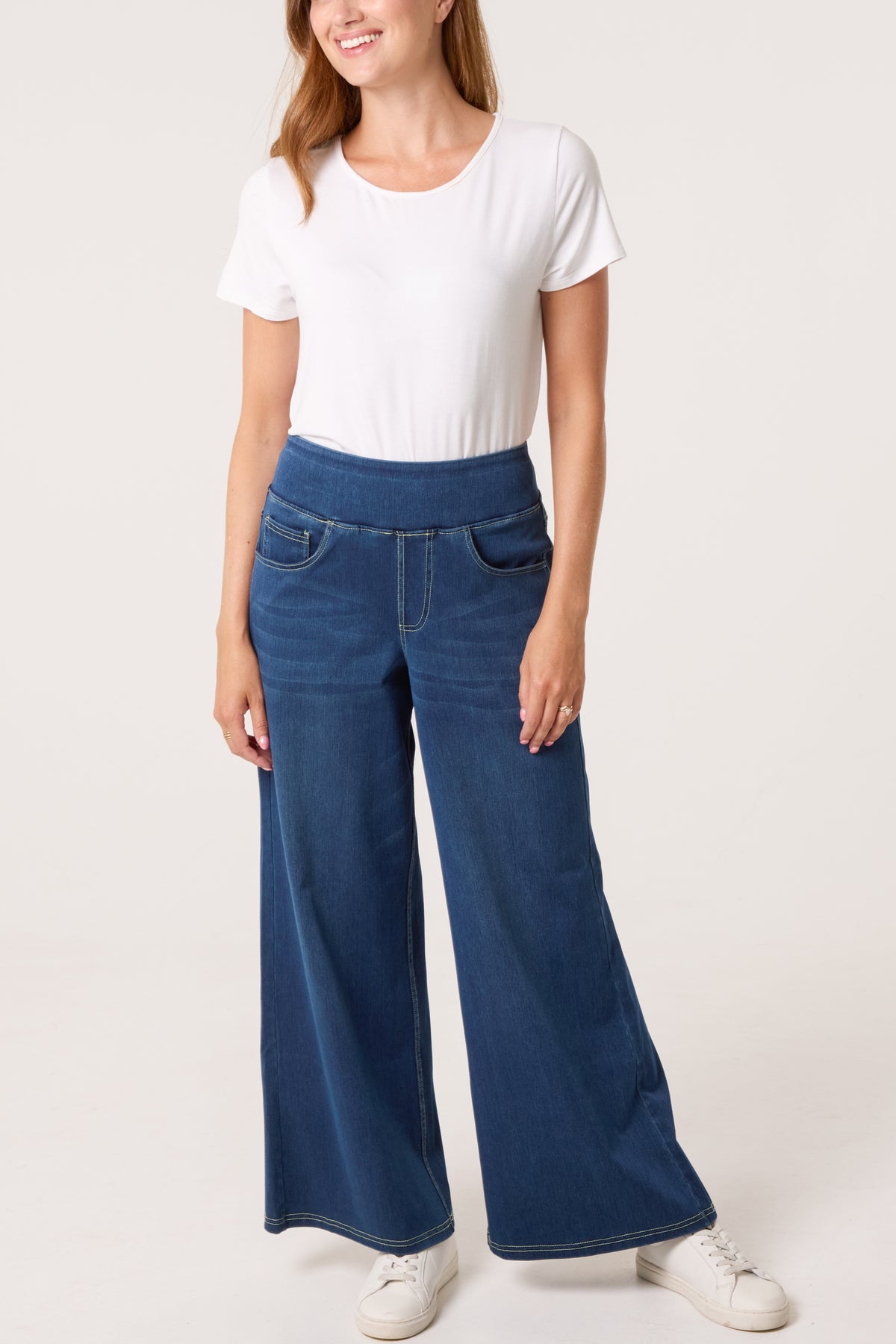Wide Waistband & Wide Leg Jeans