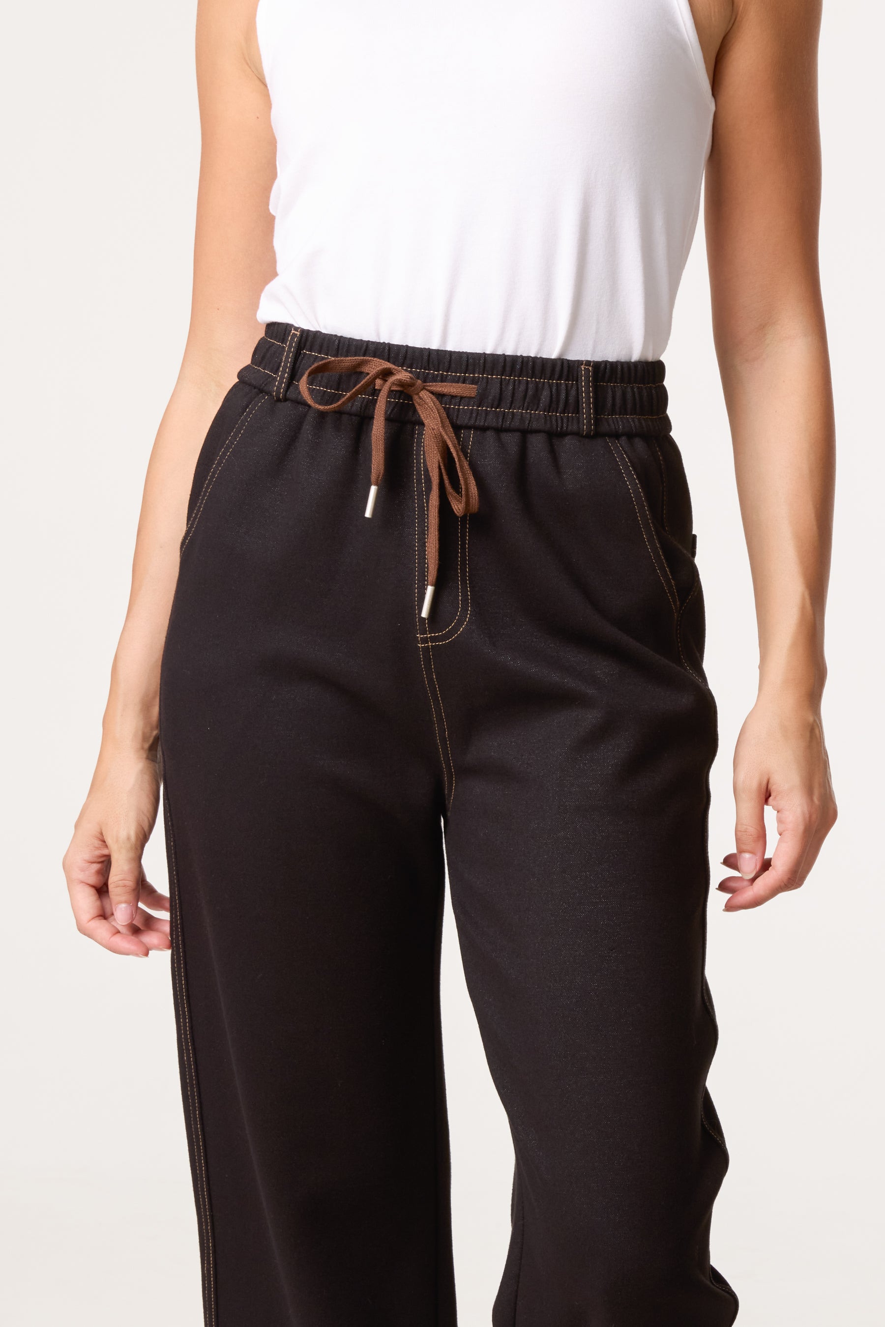 Contrast Stitching Trouser