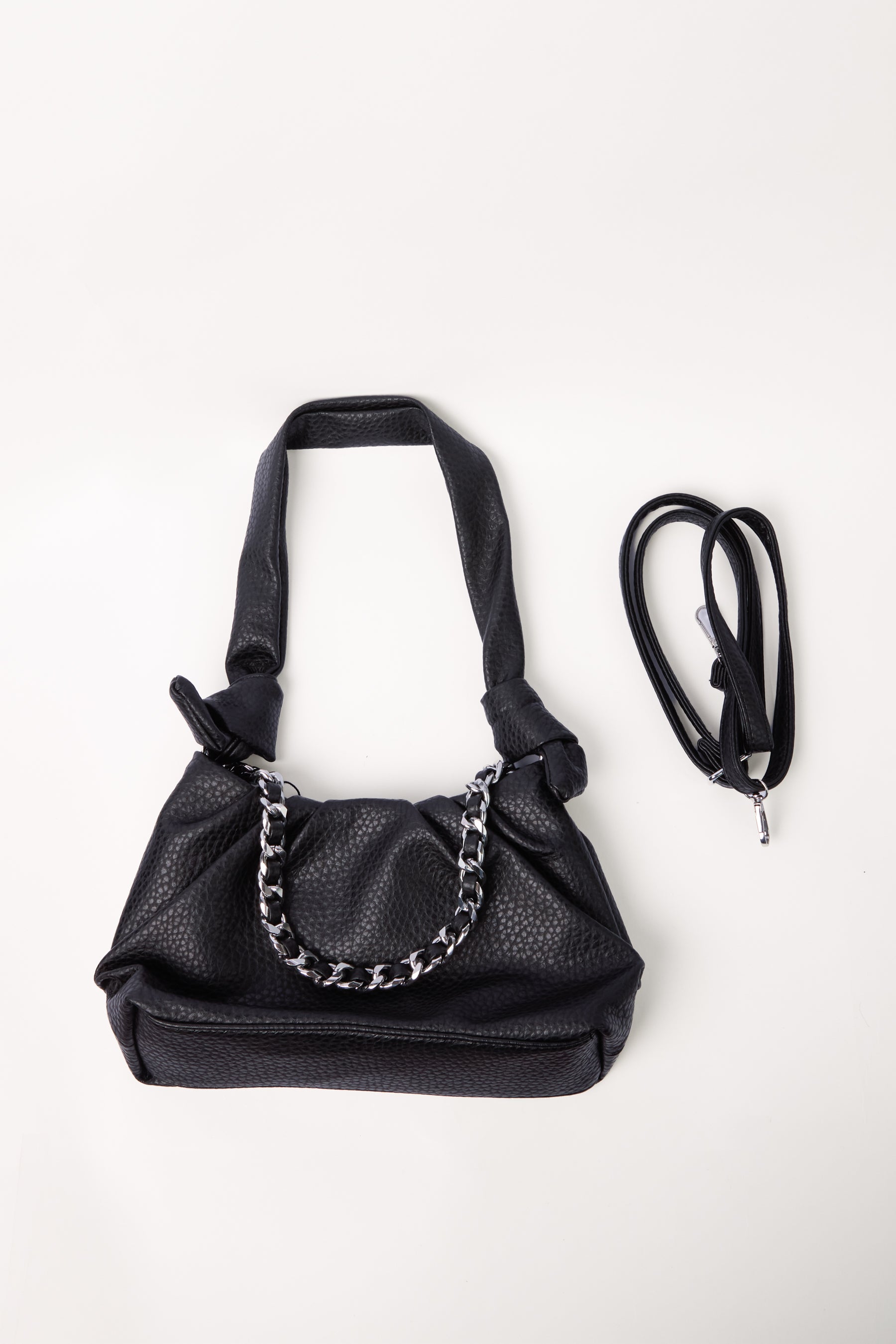 Chain Detail Shoulder Bag