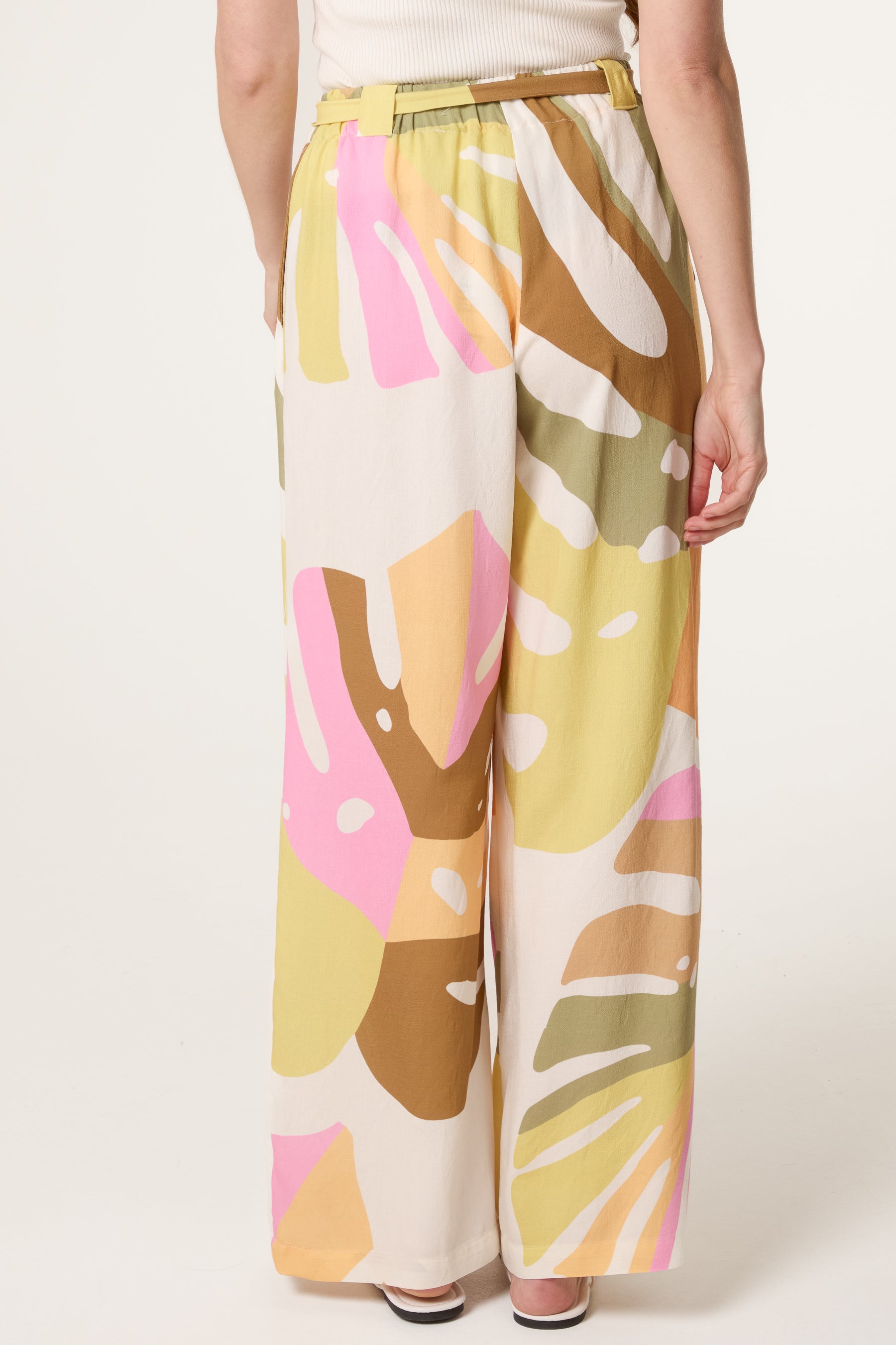 Abstract Leaf Belted Wide Leg Trouser