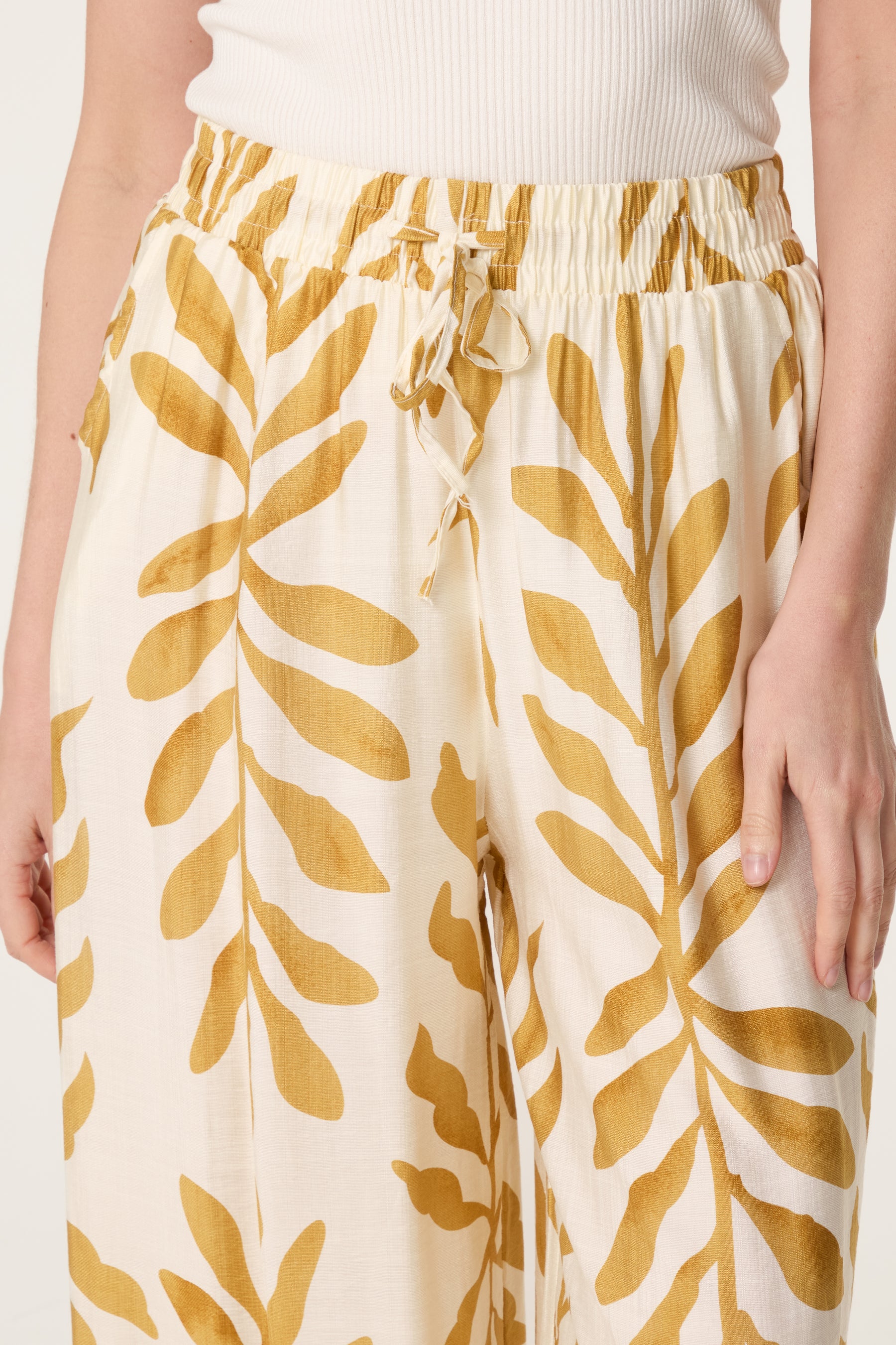 Leaf Print Wide Leg Trousers