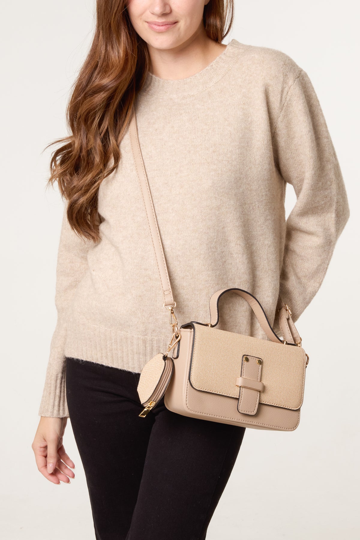 Structured Crossbody Bag w Pouch
