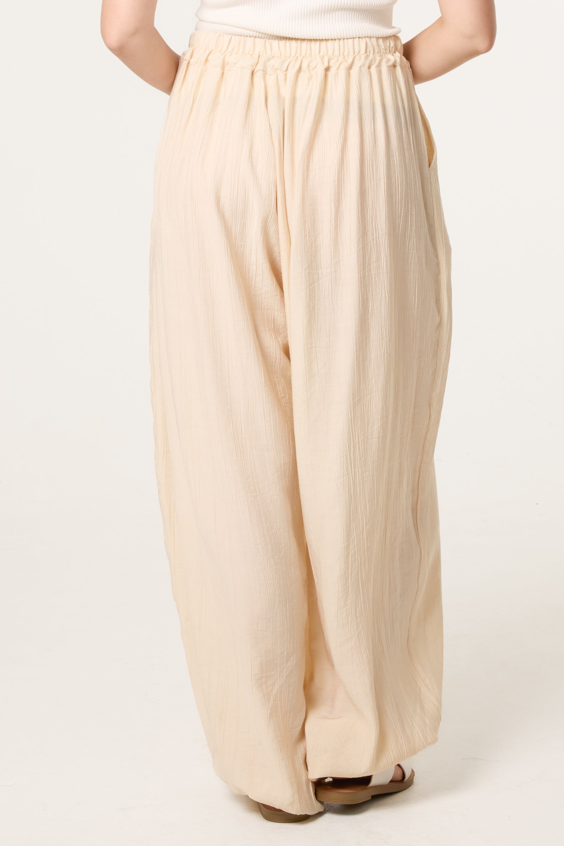 Loose Cuff Trousers With Pockets