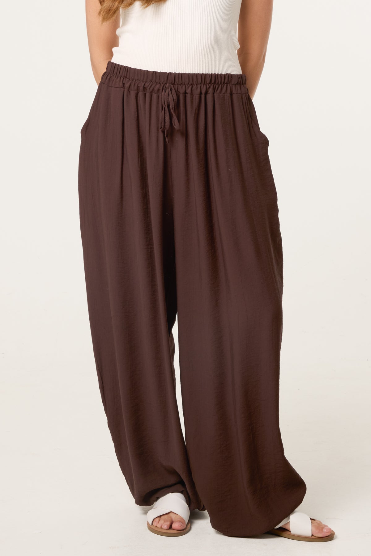 Loose Cuff Trousers With Pockets